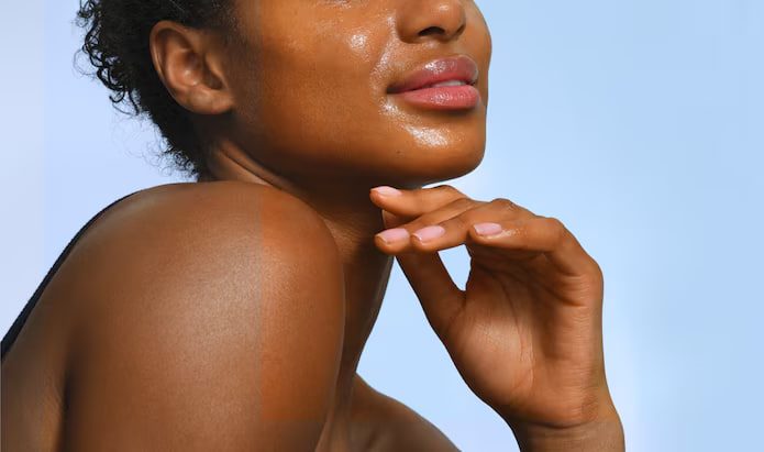 Petroleum Jelly on Face: Benefits & Drawbacks