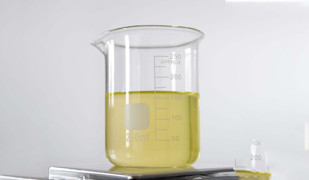 Industrial Liquid Paraffin: How to Choose and Store It