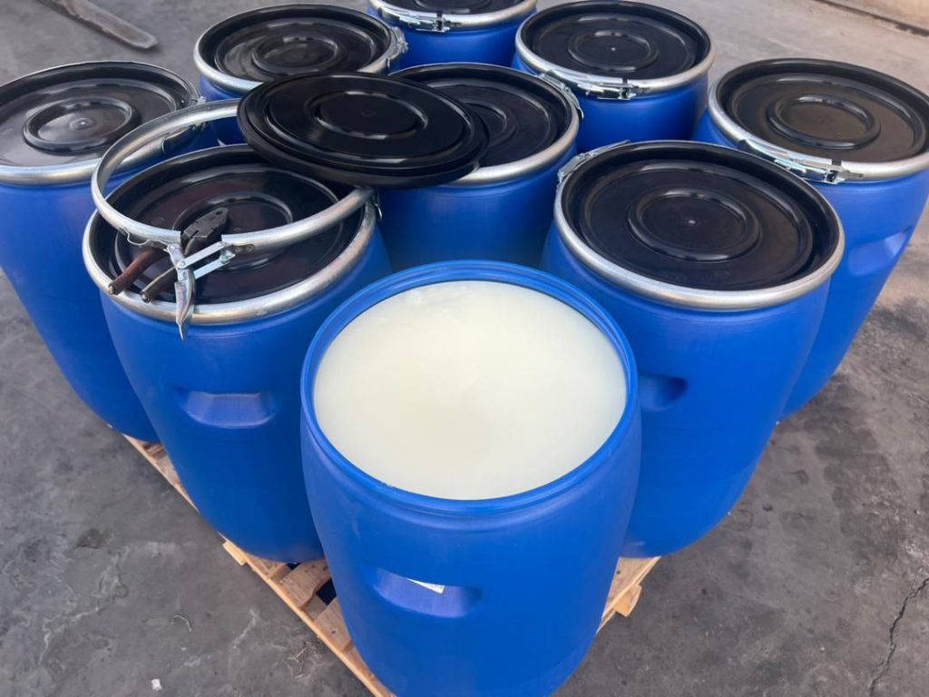 Snow White Petroleum Jelly Supplier